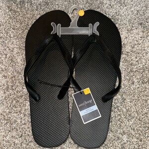 Brand New Men’s West Loop size 11/12 Large!